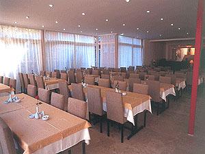 ����� Larissa Inn, ����