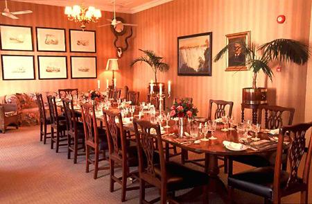 ����� The Victoria Falls hotel, ����