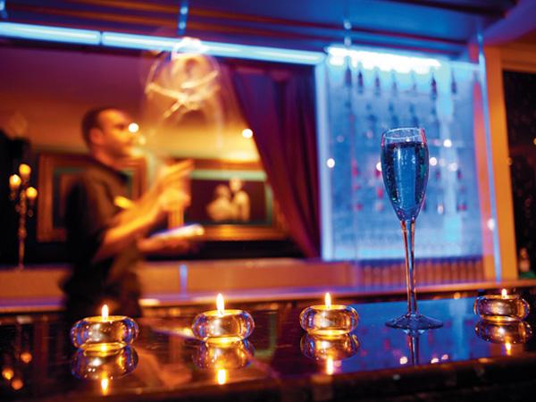 ����� Al Bustan Rotana, ����