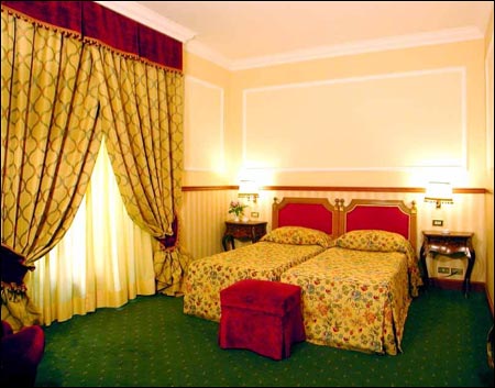 ����� Savoy Hotel Rome, ����