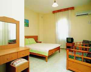 ����� Serena Apart, ����