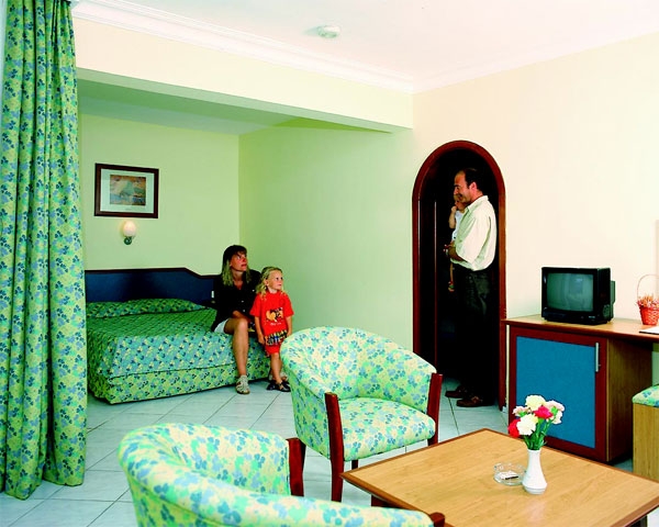 ����� Kamelya Holiday Village, ����