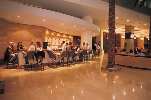 ����� Titanic Beach & Resort, ����