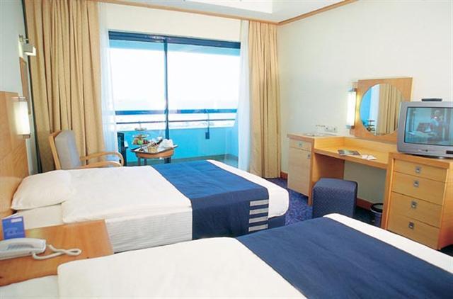 ����� Titanic Beach & Resort, ����