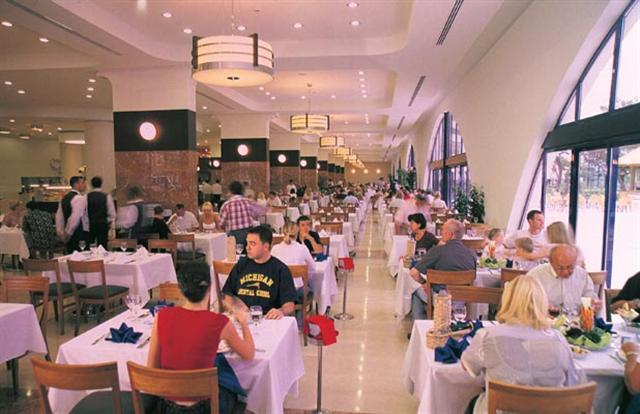 ����� Titanic Beach & Resort, ����