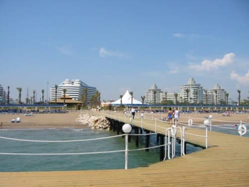 ����� Titanic Beach & Resort, ����