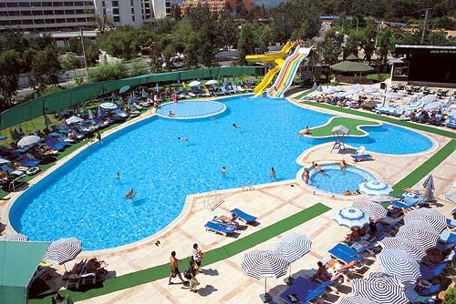 ����� Greenwood Resort, ����