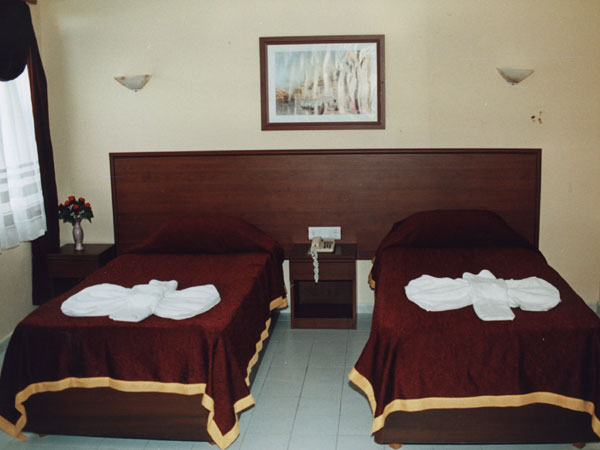 ����� Club Hanedan (Club Seraphan), ����