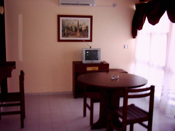 ����� Club Hanedan (Club Seraphan), ����