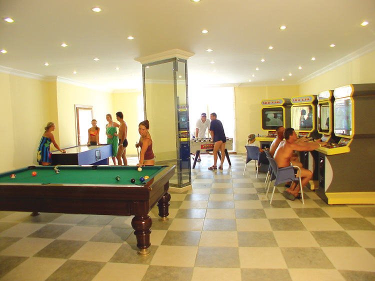 ����� Titan Garden Club, ����