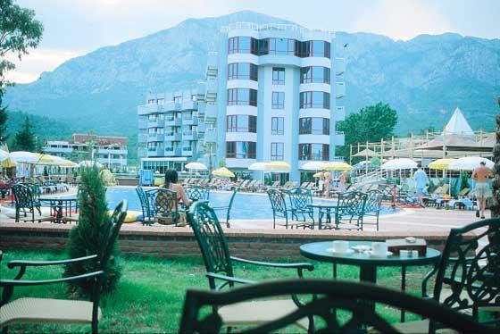 ����� Xiza Beach Resort, ����