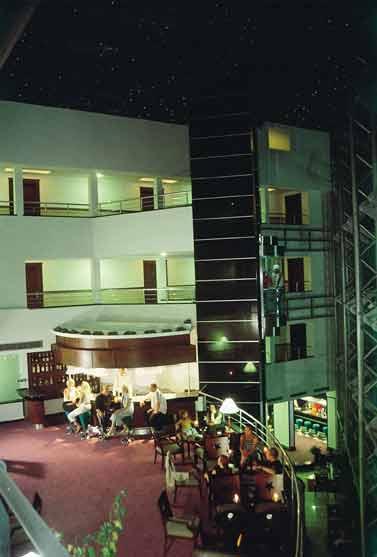 ����� Xiza Beach Resort, ����