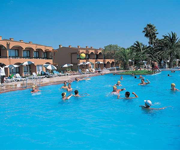 ����� Pine Bay Club, ����