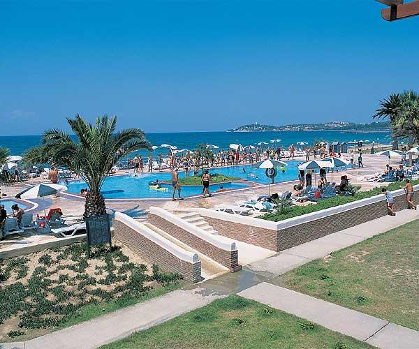 ����� Pine Bay Club, ����