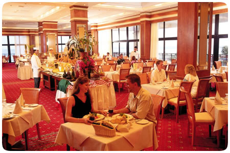 ����� Constantinos the Great Beach, ����
