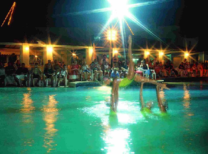 ����� Club Ottoman, ����