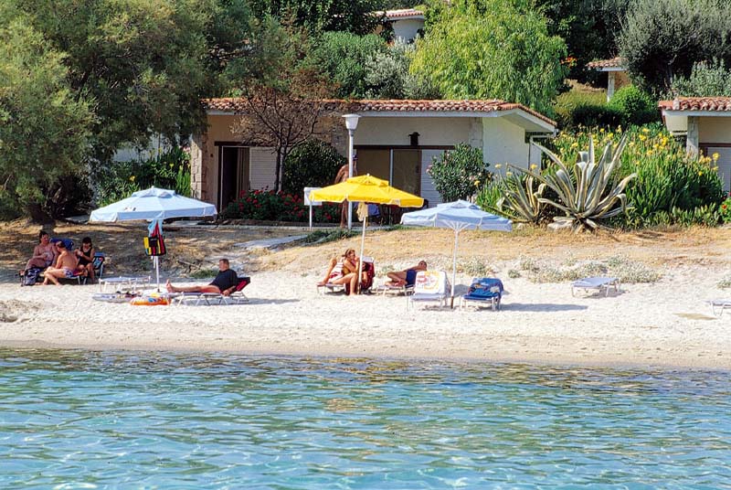 ����� Pallini Beach, ����
