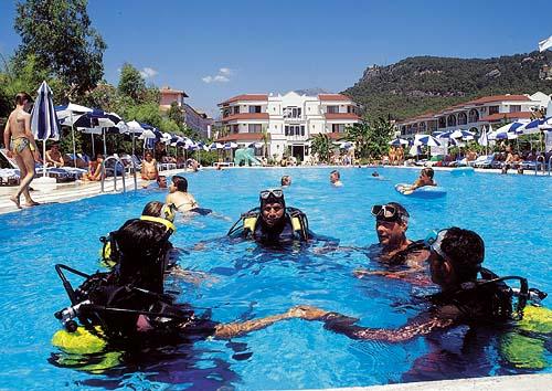 ����� Sailor's Beach Club, ����