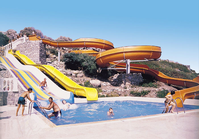 ����� Club Tropicano, ����