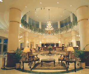 ����� Sunrise Island View Resort (Maxim Plaza White Knight Resort), ����