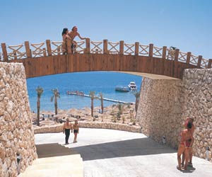 ����� Sunrise Island View Resort (Maxim Plaza White Knight Resort), ����