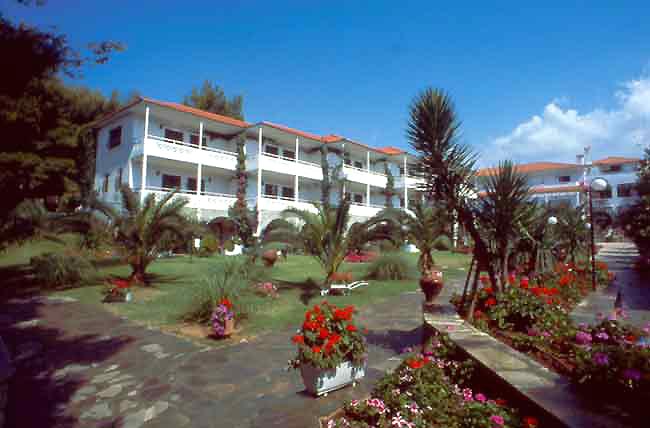 ����� Porfi Beach, ����