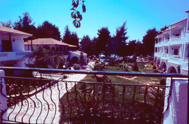 ����� Porfi Beach, ����
