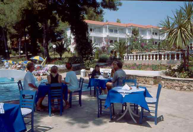 ����� Porfi Beach, ����