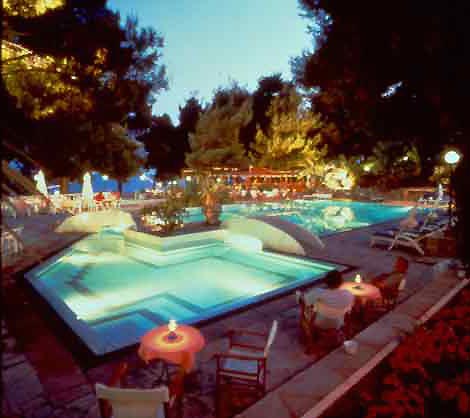 ����� Porfi Beach, ����