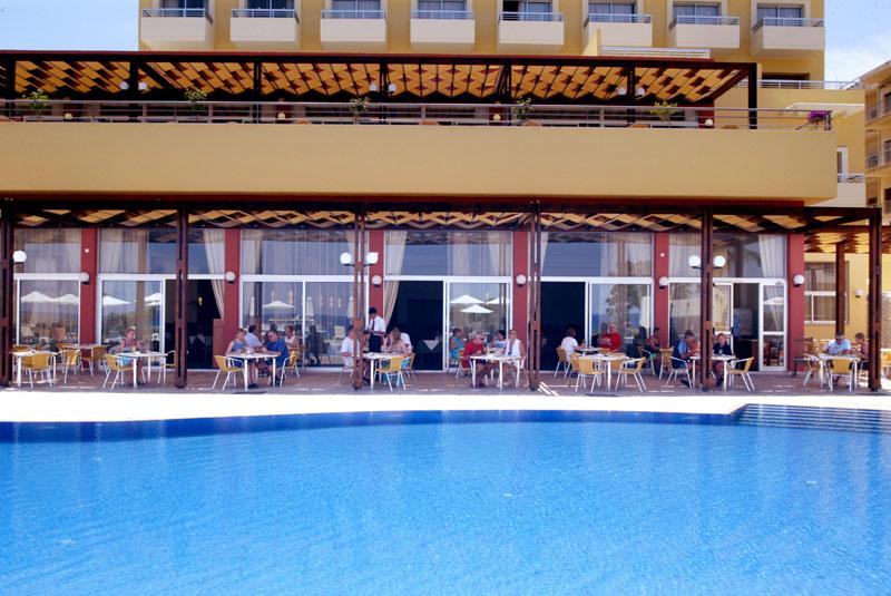 ����� Kouzalis Beach, ����