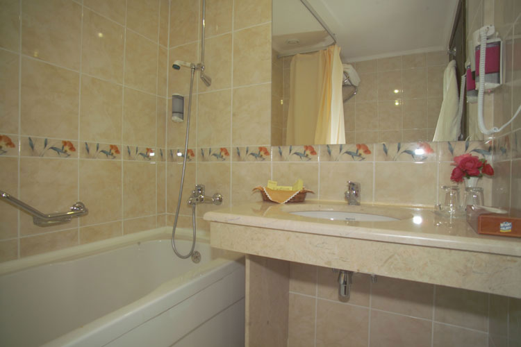 ����� Cesars Resort, ����