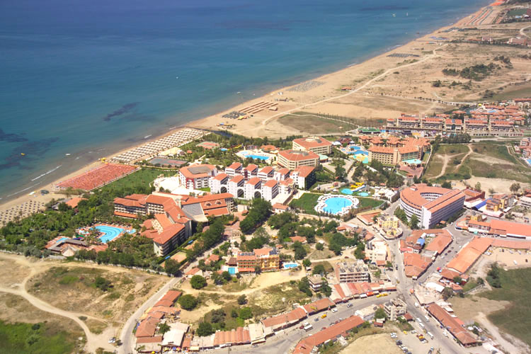 ����� Cesars Resort, ����