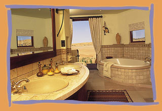  Al Maha Desert Resort & Spa, 