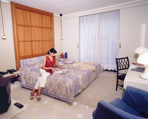 ����� Meliton hotel, ����