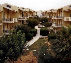 ����� Chrispy Hotel & Bungalows, ����