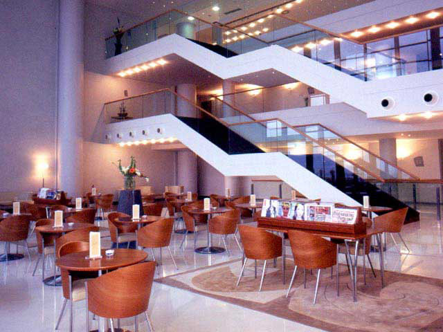 ����� Crown Plaza, ����