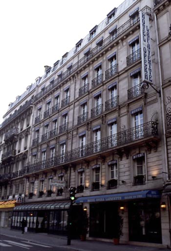 ����� Opera Lafaette, ����