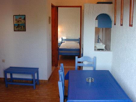 ����� Eleana APTS, ����