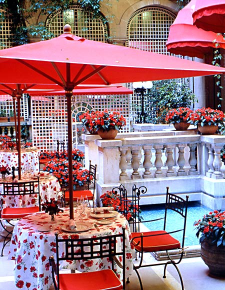 ����� Plaza Athenee Palaces, ����
