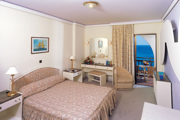 ����� Louis Colossos Beach, ����