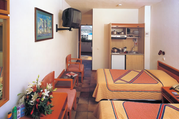 ����� Louis Colossos Beach, ����
