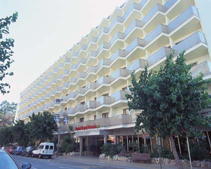 ����� Royal Beach, ����