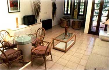 ����� Comodoro y Bungalow, ����