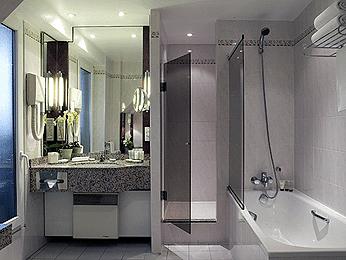 ����� Arc de Triomphe Paris Sofitel Demeure Hotels, ����