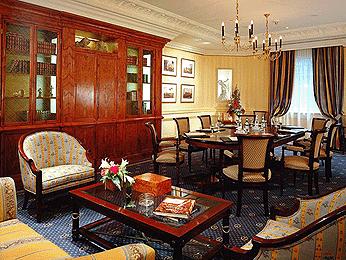 ����� Arc de Triomphe Paris Sofitel Demeure Hotels, ����