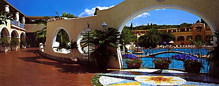 ����� La Pineta (Forte Village), ����