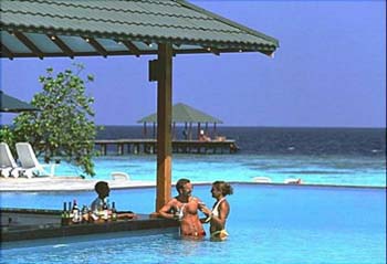 ����� Meedhupparu Island Resort, ����