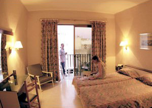 ����� Bugibba Holiday Complex, ����