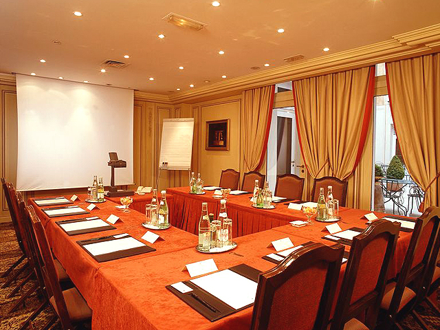 ����� Castille Paris Sofitel Demeure Hotels, ����