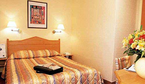 ����� Timhotel Tour Eiffel, ����